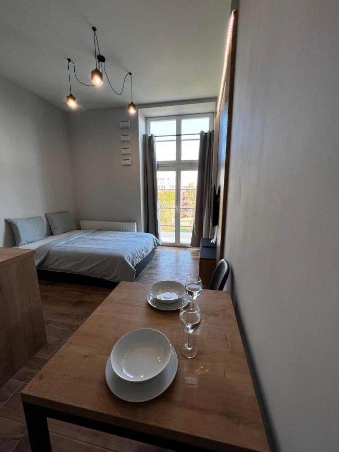 Property Apart - Plac Jana Pawla II Centrum Breslavia Esterno foto